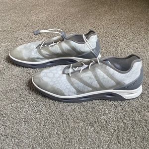 XTRATUF Men’s water shoes - Spindrift Kryptek shoe - size 9